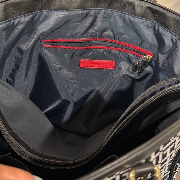 🔥Tommy Hilfiger Black and White Tote Bag🔥 - Picture 5 of 8